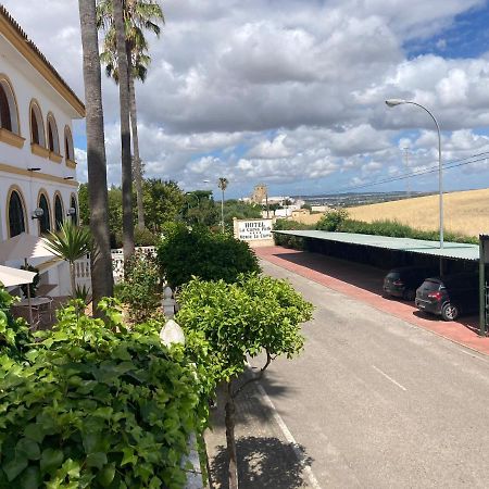 La Cueva Park Hotel Jerez de la Frontera Exterior photo