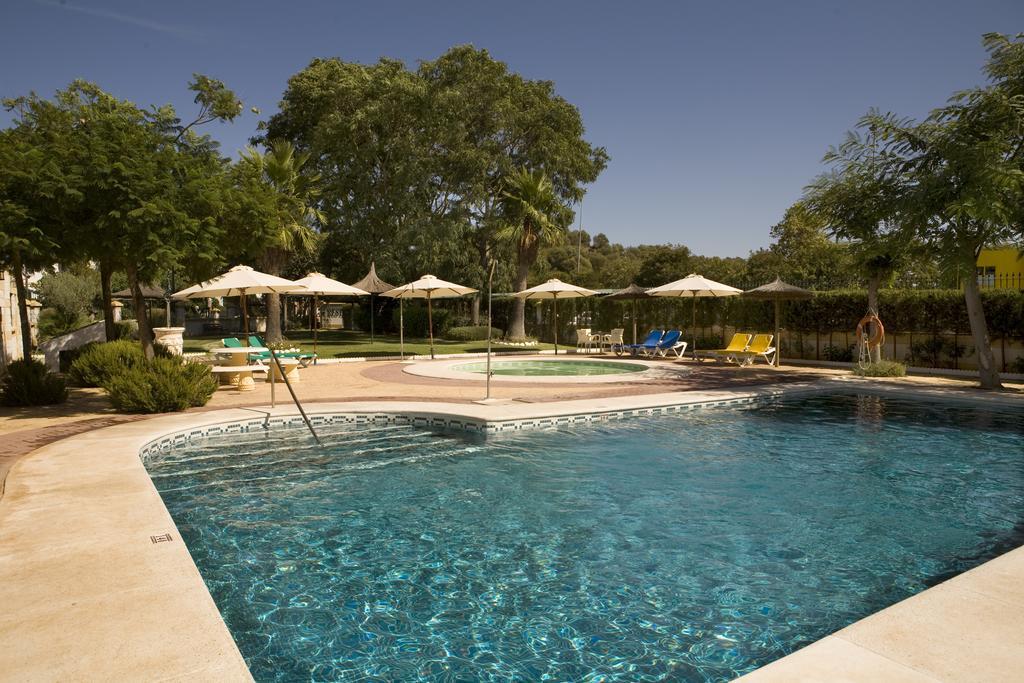 La Cueva Park Hotel Jerez de la Frontera Exterior photo